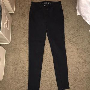 American eagle black hi rise jean “jegging”